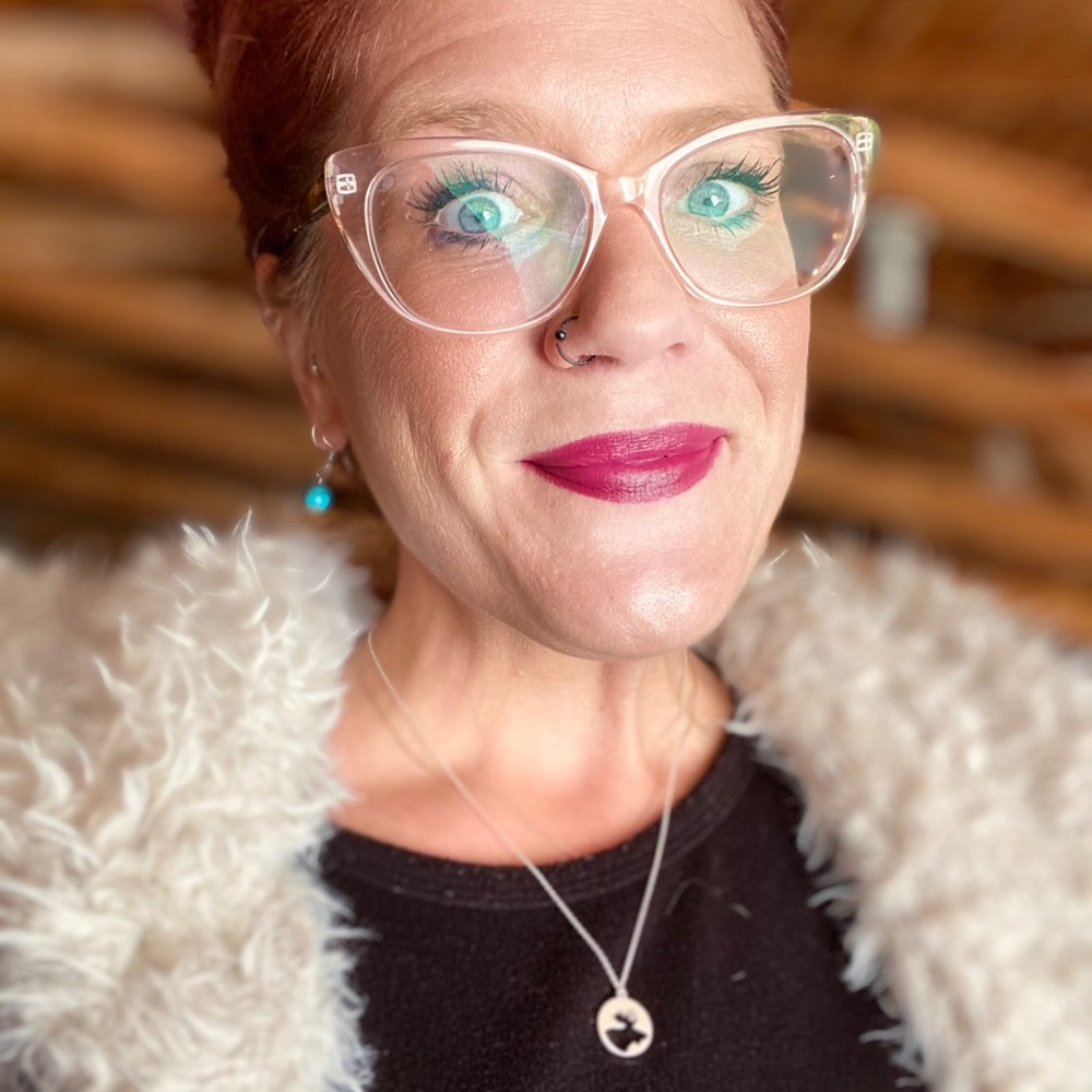 Meet your Posher, Meridith